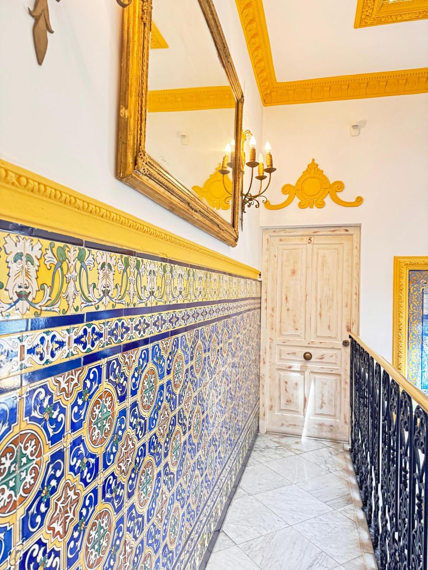 Palace House Hercules - Apartments Sevilla Exterior foto