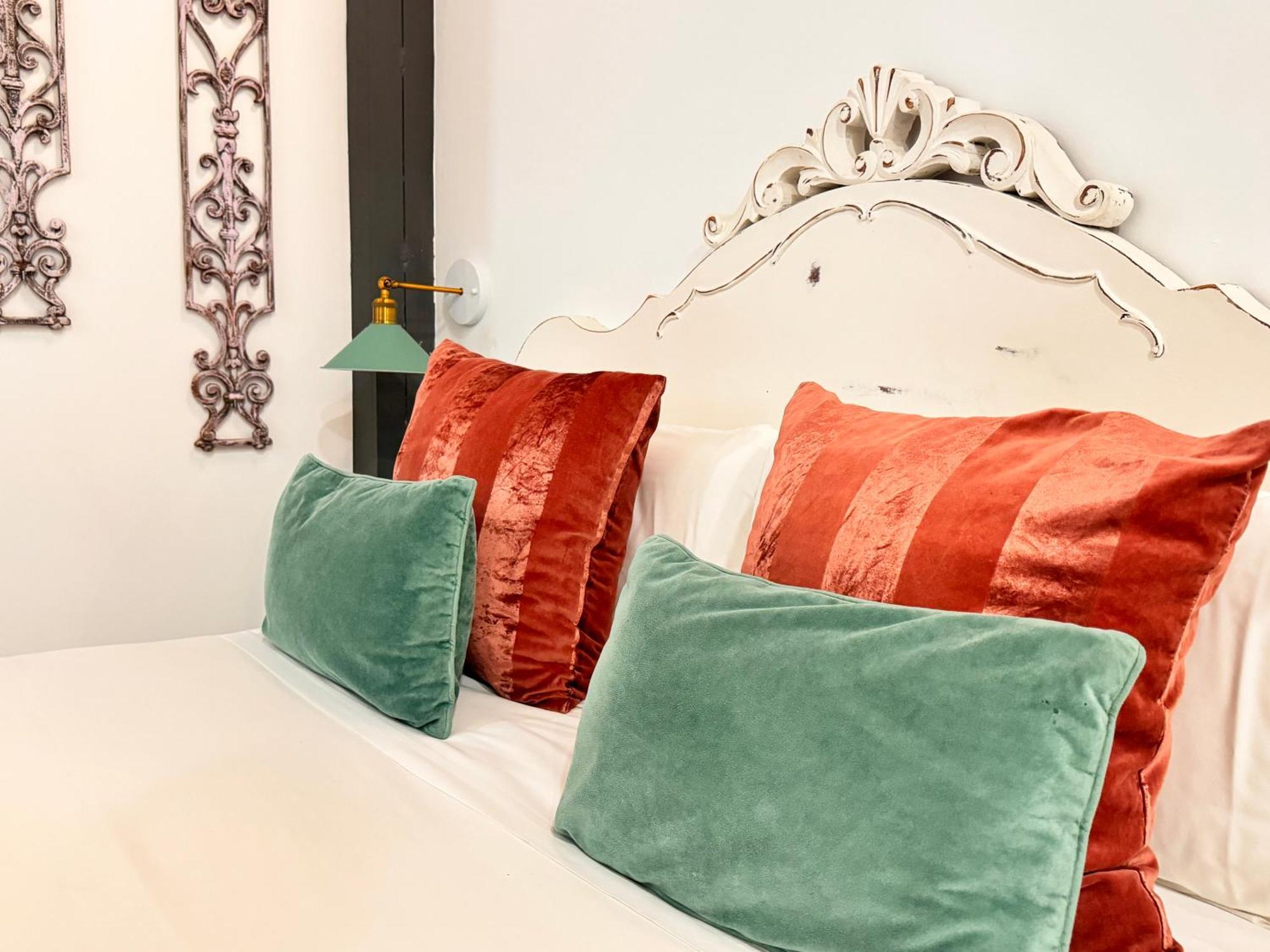 Palace House Hercules - Apartments Sevilla Zimmer foto